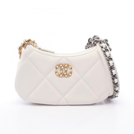 【二手】香奈兒 (Chanel) 19 Matelasse 小號單肩包 AP3676 白色皮革 香奈兒 (Chanel) 19 Matelasse 鏈條手拿包