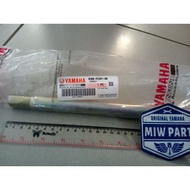 YAMAHA WR 155 REAR AXLE YGPOriginal (B3M-F5381-00)