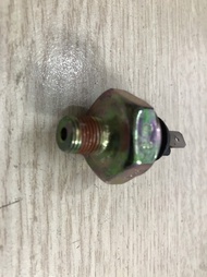 Cảm biến báo dầu Chery QQ3