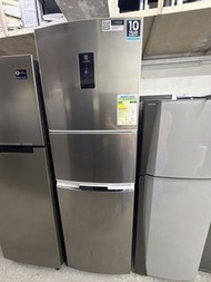 Electrolux 雙門雪櫃