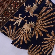 Kain pasang batik halus tidak perlu gosok, corak batik Sarawak