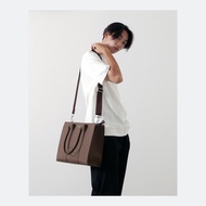 ABDSTORE | Madison Tote Bag - Small กระเป๋าหนัง วัสดุหนัง Microfiber กระเป๋า ตั้งเป็นทรง by Ambassa