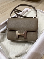 Hermes Constance 19