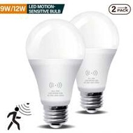 2pcs Dusk To Dawn Sensor LED Light Bulbs, Equivalent To 60/80W Incandescent, 9W/12W Bulbs, E26/E27 B