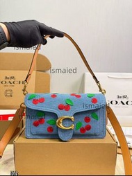 COACH 蔻馳刺繡牛仔酒神包