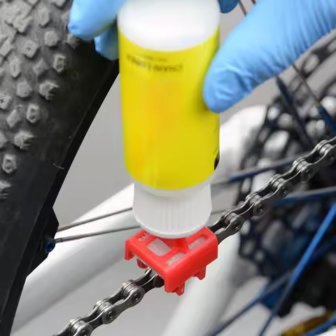 1 Set Bicycle Oil Lubricant Drip Free Chain Oiler Chain Oil Brushing Chain Oil Bottle Outdoor Tools 