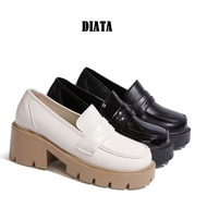 DIATA Women's Shoes Loafers Korean style Casual Work Shoes Docmart Contemporary Loafer Shoes Women W
