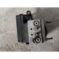 toyota hilux kun25 ABS pump 6C
