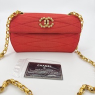 Chanel Vintage 91-94 Fabric Red & Imitation Pearl CC Mark Gold Chain Shoulder Bag