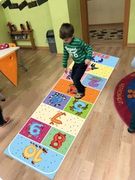 ของเล่นดังใน tiktok ของเล่นฮิตในtiktok 4-6 ปี ของเล่นสุดฮิตในตอนนี้ แผ่นเกมกระโดด นับเลขเด็ก1-10ฝึกน