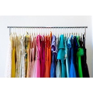 Garments Lock during LIVE