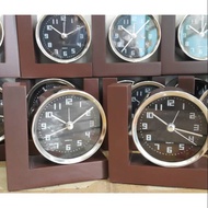 L table clock