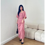 Benita Midi Dress Satin Gaun Gereja Natal Maroon Murah Mewah Panjang  Casual Polos Terbaru  DRS B015