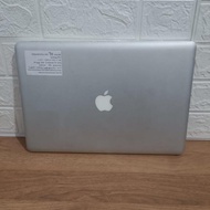 MACBOOK PRO MID 2010 CORE I5 RAM 4GB DDR 3 HDD 500 VGA NVIDIA GEFORCE GT 330M 256MB BATTERY 2JAM 30 