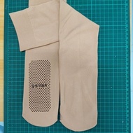 Prosthetic sock cosmetic cover ( Sarung luaran Kaki Palsu)