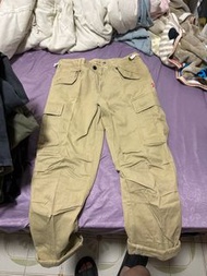 INHERE 卡其色工裝褲