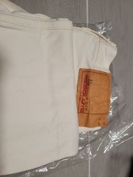 resolute 710 white color