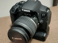 二手良品 Canon 700d + 18-55mm+電池手把  單眼相機