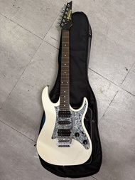 Ibanez 電吉他