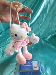 （Q）  生動 盪鞦韆 可愛 凱蒂貓 hello kitty 長腳 掛飾 吸盤 擺飾 娃娃 玩偶 布偶 絨毛 早期 懷舊 復古 童年