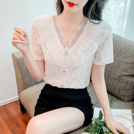ผู้หญิงเสื้อลูกไม้คอวีแขนพัฟฤดูร้อนลูกไม้ใบบัวด้านบนแสงสีขาวหรูหราแขนสั้นลูกไม้บางเฉียบ