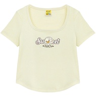 B.Duck | เสื้อยืดแขนสั้นพิมพ์ลาย B.Duck ทรงเข้ารูป คอเหลี่ยม แฟชั่นฤดูร้อน 2025 สำหรับผู้หญิงวัย 18-