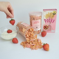 Strawberry White Chocolate cornflakes (คอนเฟลก สตอเบอรี่ ไวท์ช็อกโกแลต) Buddycrunchy bake