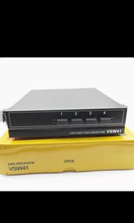 4 Port Input 1 Output Audio
Video AV RCA Switch Box 4
Ways Selector Box
萬視寶/音/4入1出/視頻選擇器