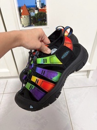 Keen newport 彩虹系列