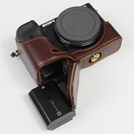 Suitable for sony A6600 Camera Case Shoulder Retro Camera Bag Leather Case sony ilce-a6600 Half Case