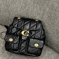 Coach TABBY 絎縫後背包