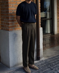 TOFFY & BROWN /  DOUBLE PLEATED HIGH WAIST TROUSERS กางเกงทรงกระบอกเล็กเอวสูงจีบคู่ปลายขาเบิ้ล