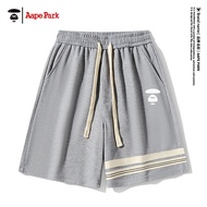 กางเกงขาสั้นทรงหลวมสำหรับผู้ชาย AAPE PARK ฤดูร้อนปี 2024 กางเกงขายาวห้าส่วน สไตล์ลำลอง ใส่ได้หลากหลา