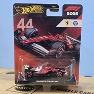 HOT WHEELS PREMIUM F1 FERRARI 44 Sir LEWIS HAMILTON 2025 FORMULA ONE CHAMPIONSHIP
