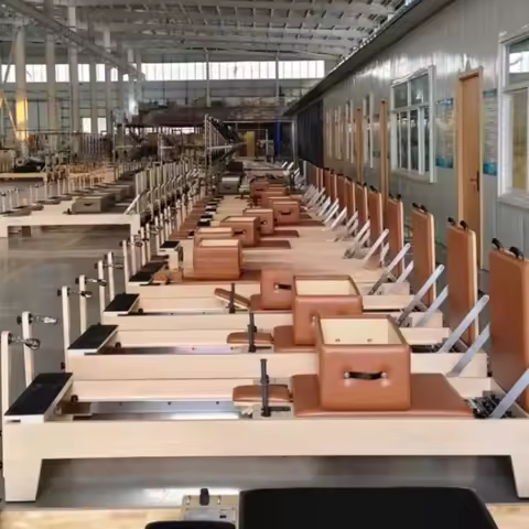 Professional Pilates Reformer Sets Customized Wood Yoga Training Pilates Reformer Exercising Pilates