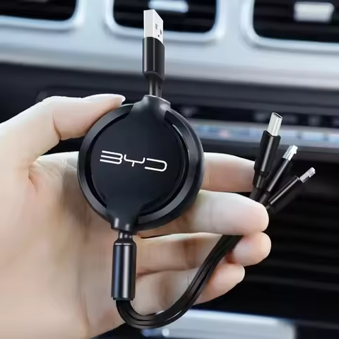 Retractable 3‑in‑1 Fast Charging Car Cable Multi‑Device Cord Keychain For BYD Seal U Sealion 7 Song 