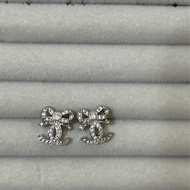 Chanel 蝴蝶結鑽石耳環