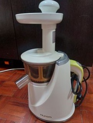 Hurom慢磨果汁機