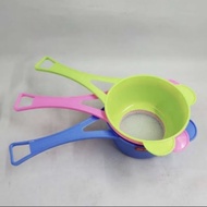 Coffee strainer - tea strainer - plastic strainer - strainer