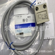 Jenama D4C-1660 D4C-1650 D4C-1732 Suis Perjalanan dengan Waranti Satu Tahun