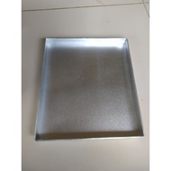 Cookie tray pan measuring 24x28, height 2cm baking tray