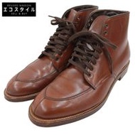 รองเท้าบูท Alden รุ่น ALGONQUIN ทำจากหนังลูกวัวเย็บแบบ Goodyear-welted ทรง V-tip สำหรับผู้ชาย สีน้ำต