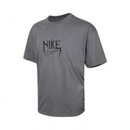 เสื้อยืด T-Shirt ไม่มีคอ แขนสั้น ชนิดถัก ของ Nike AS M NK TEE M90 OC  ปี 2025, รหัส THJ3432-065