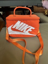 Nike 仿經典橙色鞋盒迷你斜孭袋