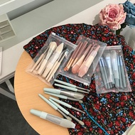 SET of 8 Makeup Brushes in Zip Bag -