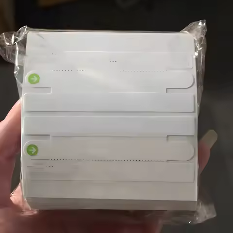 100 Pairs Premium Replica Phone Box Seal Stickers for iPhone 17 Pro Max 16 15 14 13 Pro Max SE Packi