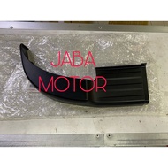 Plastic rear bumper - original left Hilux Revo rear bumper bumper