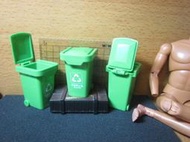 RU1休閒部門 T04綠色舊化款mini模型1/6方型舊化垃圾筒一個(可開蓋)