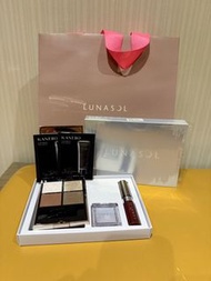 Lunasol Frozen Garden Coffret (Kanebo 眼影禮盒套裝)