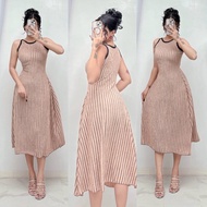 TG FYANG COMBI HALTER STYLE CLASSY SLEEVELESS MIDI DRESS Trendy Fashionable Design Stripe Print